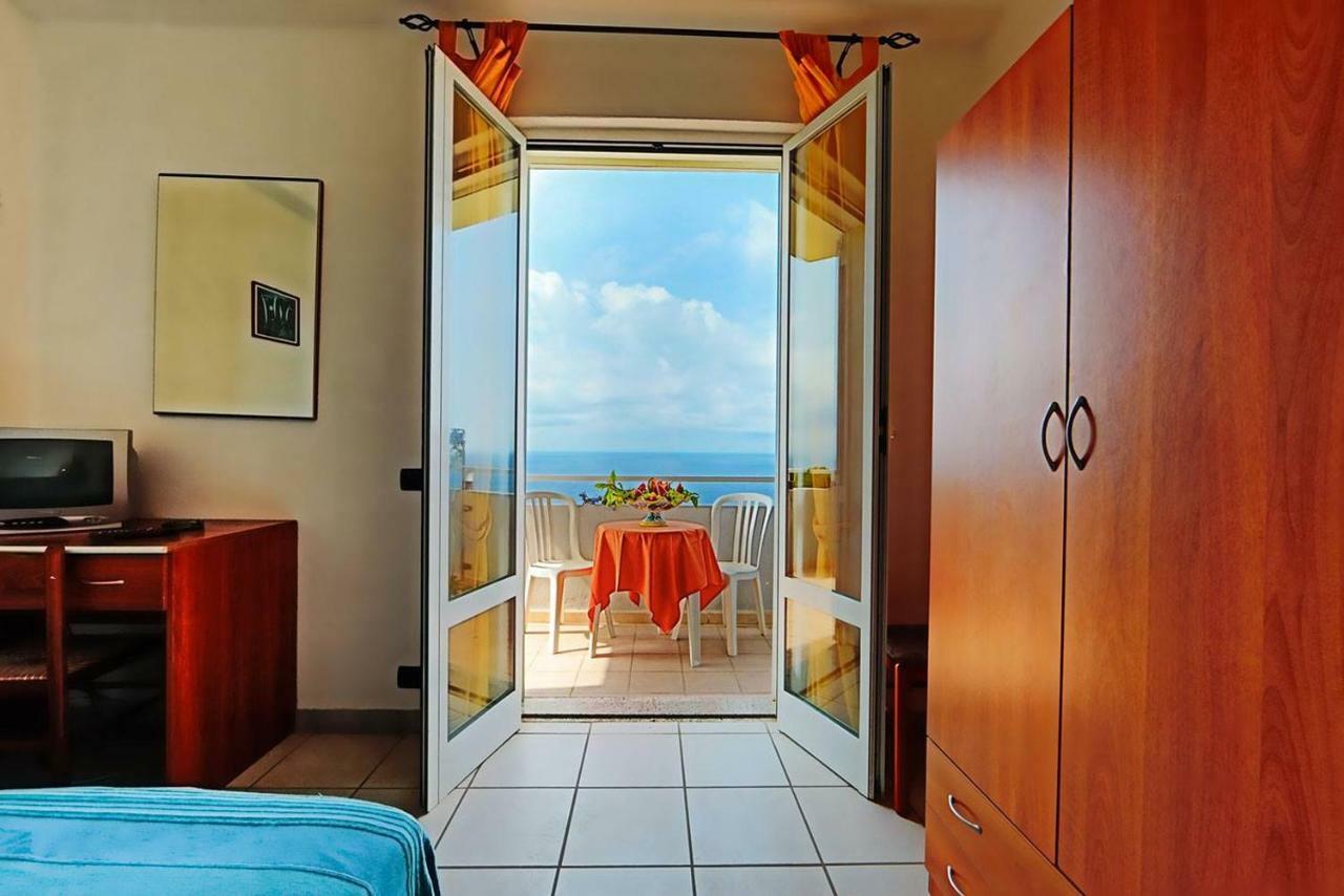 Hotel Villa Rita Forio di Ischia Zewnętrze zdjęcie